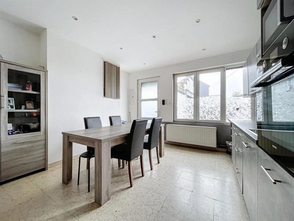 Rue Denis Henriet 2, Lambusart, 6220, Belgio