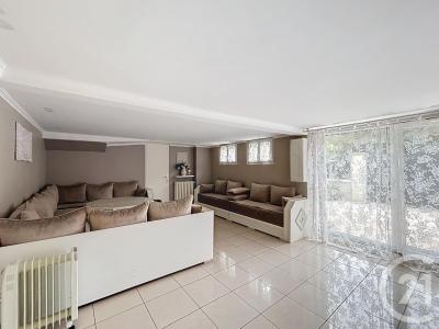 Garges Les Gonesse, Île-de-France 95140, Francia