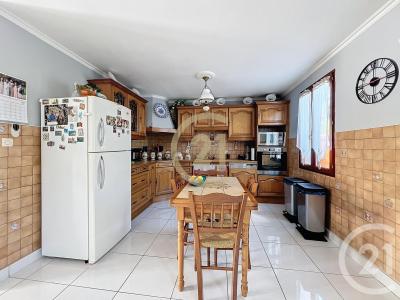 Jouy Le Moutier, Île-de-France 95280, Francia