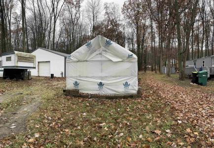 3935 Lapham, Harrison, Michigan 48625