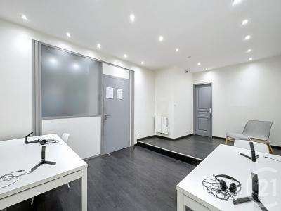 Melun, Île-de-France 77000, France