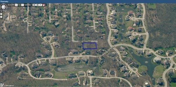 4 Oak Hill Court, Burr Ridge, Illinois 60527, USA