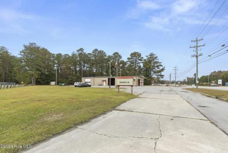 2720 Piney Green Road, Midway Park, Carolina Do Norte 28544, Estados Unidos