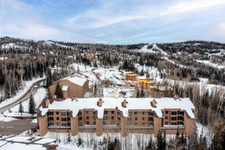 150 W Ridgeview ST 220, Brian Head, Utah 84719, USA