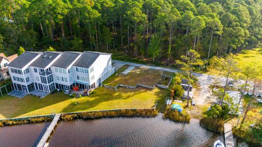 236 Blackwell Point Loop Road, Unit 6, Oriental, North Carolina 28571