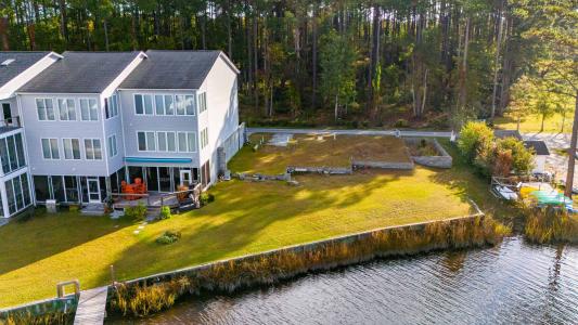 236 Blackwell Point Loop Road, Unit 6, Oriental, North Carolina 28571