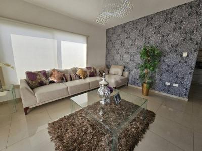 Avenida de Los Sauces 953-53,, Culiacán, Sinaloa 80063, Mexique