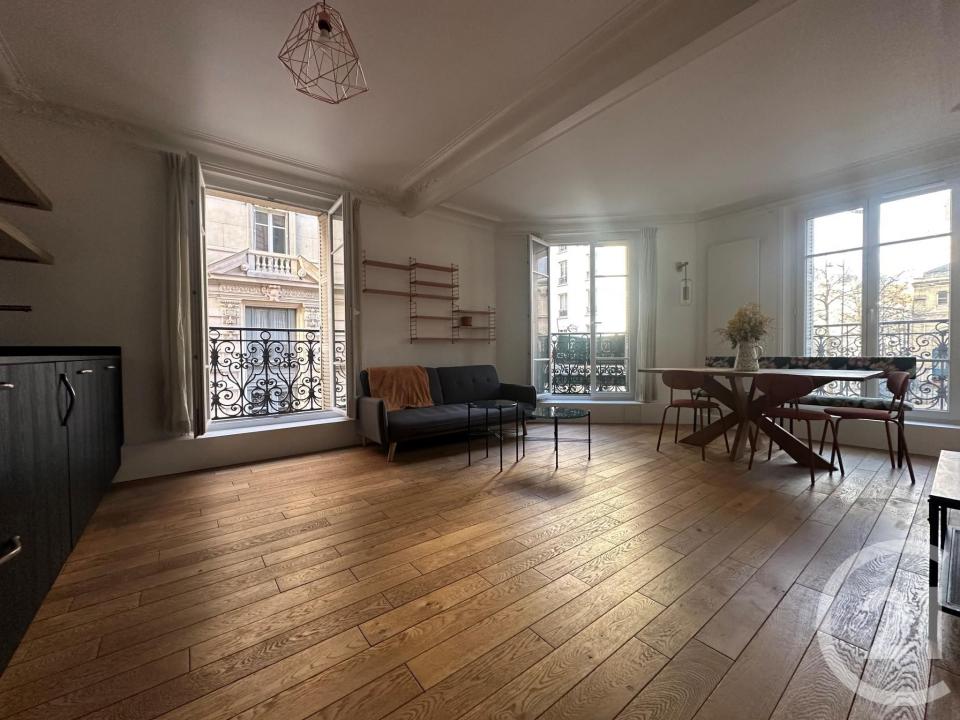 Paris, Île-de-France 75011, Pháp