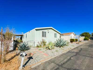 2117 Windflower Drive , 108 Spc. 108, Rosamond, California 93560, Estados Unidos