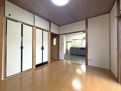 小折本町白山, 江南市, Aichi 483-8124, Giappone