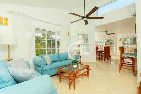 Bienvenido a esta impresionante casa dúplex. ¡A solo 4 casas de la playa!, Cabarete, Puerto Plata, Dominican Republic, Puerto Plata 57000, República Dominicana