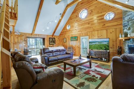 472 Bear Paw Church Road, Murphy, Karolina Północna 28906, USA