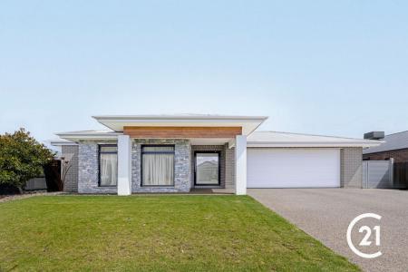 13 Marsanne Drive, Moama, NSW 2731, Australia