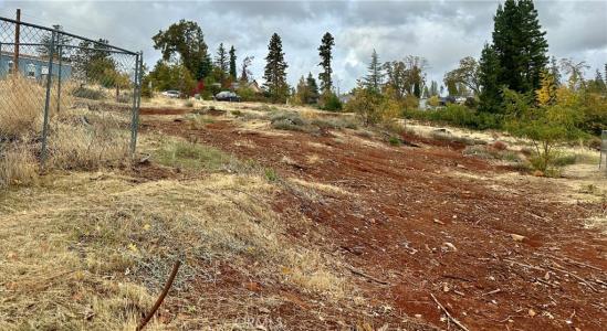 5712 Bonnie Lane, Paradise, Kaliforniya 95969, Amerika Birleşik Devletleri