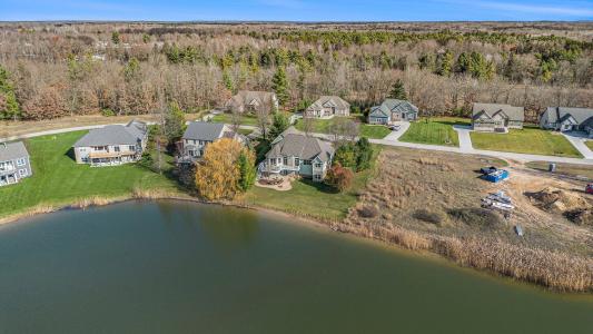 11325 Killarney Dr., Stanwood, Michigan 49346, USA
