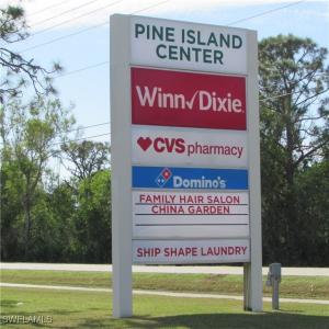 9848 Stringfellow Road, St James City, Florida 33956, Estados Unidos