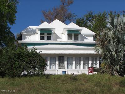 13841-13845 Robert Road, Bokeelia, Florida 33922, USA