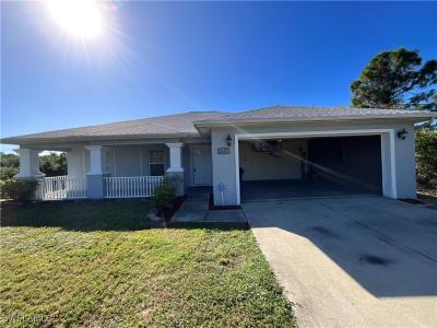 2917 43rd Street W, Lehigh Acres, Florida 33971, USA