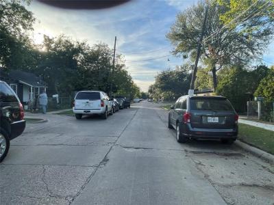 825 Shaw Street, Dallas, Texas 75212, HOA KỲ