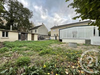 Villeparisis, Île-de-France 77270, アキタン