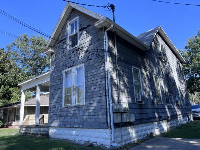 105 S Forest, Carbondale, 伊利诺斯州 62901, 美国