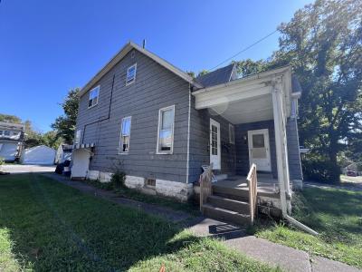 105 S Forest, Carbondale, 伊利诺斯州 62901, 美国