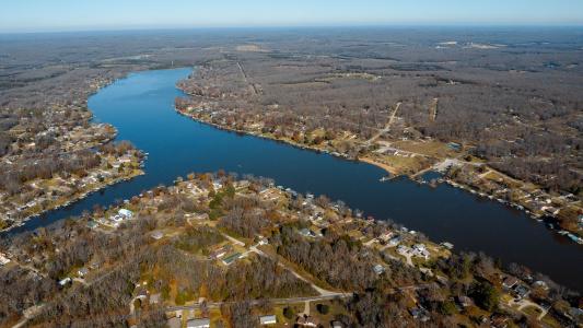 2170 White Fawn Drive, Cuba, Missouri 65453, USA