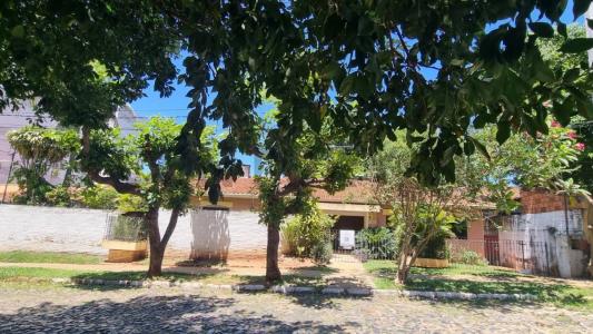 Asuncion 1370 entre 29 de Septiembre y Padre Rafael Elizeche 1370, Lambaré, Central 00001, Paraguay