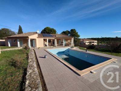 Nimes, Languedoc-Roussillon 30900, France