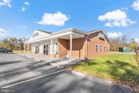724 Lakeview Drive, Martinsburg, West Virginia 25401, USA