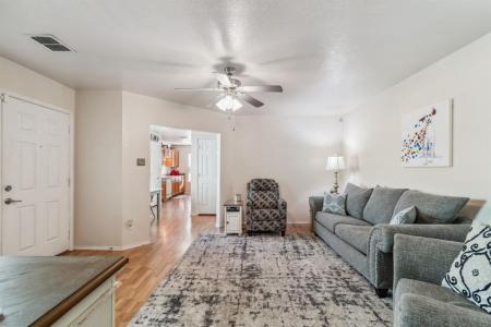 836 Village Point Lane, Fort Worth, Texas 76108, USA