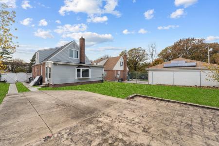 8 Alden Avenue, Valley Stream, Nova Iorque 11580, Estados Unidos
