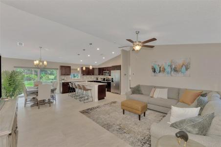 2775 Wyola Avenue, North Port, Floride 34286, États-Unis