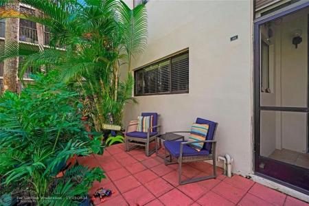 5100 Las Verdes Cir 114, Delray Beach, Florida 33484