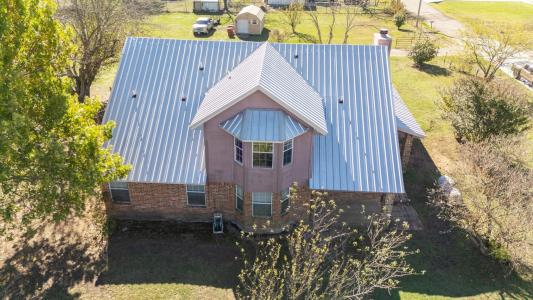 302 S. Sulphur Street, Leonard, Texas 75452