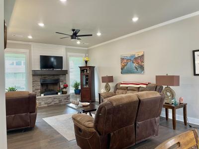 7424 Northwood Drive, Benton, Arkansas 72019, USA