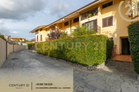 Via Piave, San Giovanni La Punta, Sicilia 95037, Italia
