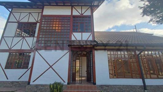 La Armenia 18 de Mayo N3-60 y pasaje Celia Arauz N3-60, Quito, Pichincha 00001, Ecuador