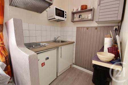 Avignon, Provence-Alpes-Côte D'Azur 84000, アキタン
