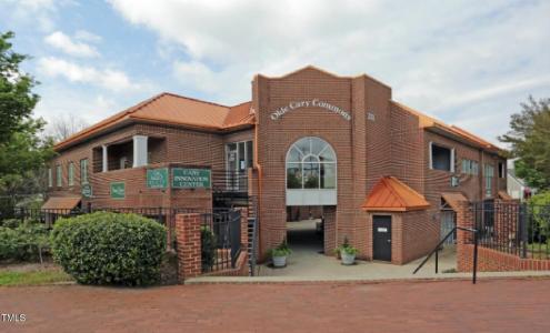 201 W Chatham Street, Cary, North Carolina 27511, USA