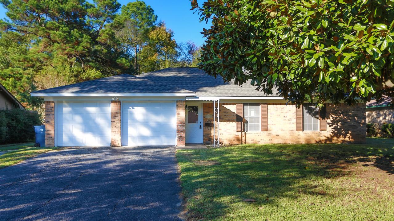 2605 Cedarcrest Dr, Marshall, 得克萨斯州 75672, 美国
