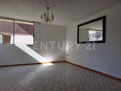 Avenida Revolucion Quinta Mary 1207,, Pachuca De Soto, イダルゴ 42060, メキシコ