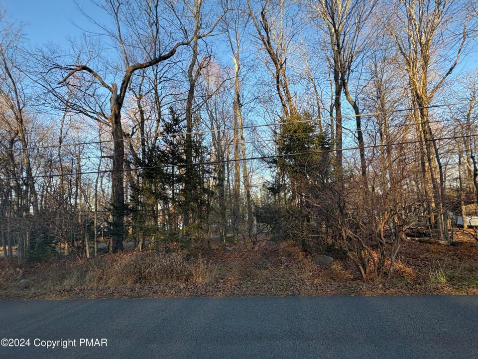 35 Pocono Drive, Gouldsboro, Pennsylvania 18424