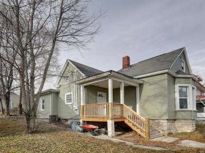 519 North Section, Hannibal, Missouri 63401, USA