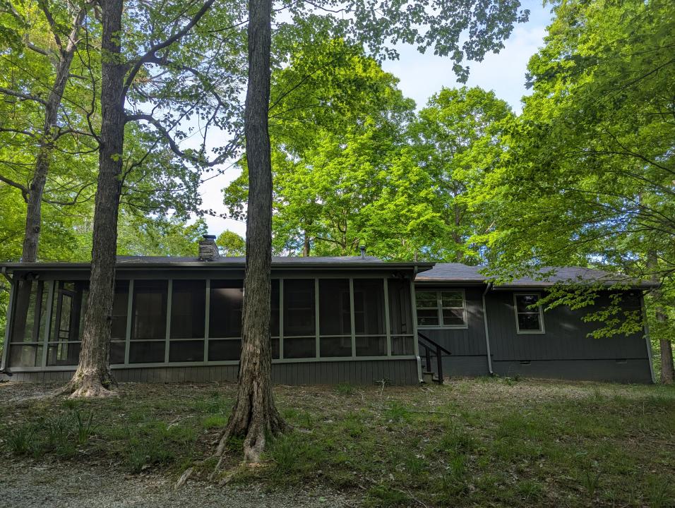 1557 INDIAN HILLS TRAIL, Eddyville, Kentucky 42038, Stati Uniti