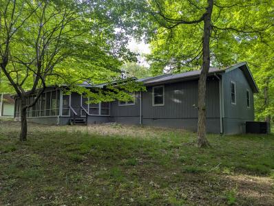 1557 INDIAN HILLS TRAIL, Eddyville, Kentucky 42038, Stati Uniti