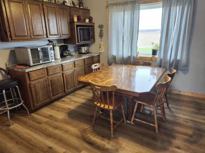 17123 E State Highway O, Cainsville, Missouri 64632, USA