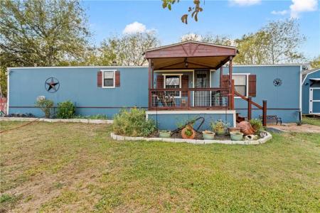 1425 N Agnes Wills Road, Bruceville, Texas 76630