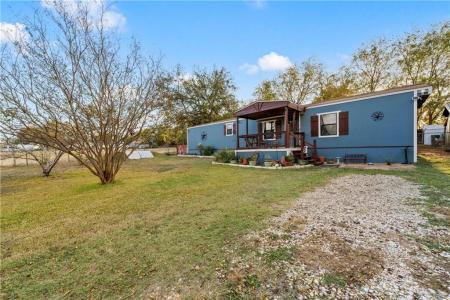1425 N Agnes Wills Road, Bruceville, Texas 76630