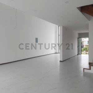 Urbanización Ciudad del Mar S/n, Manta, Manabí 00001, Ecuador